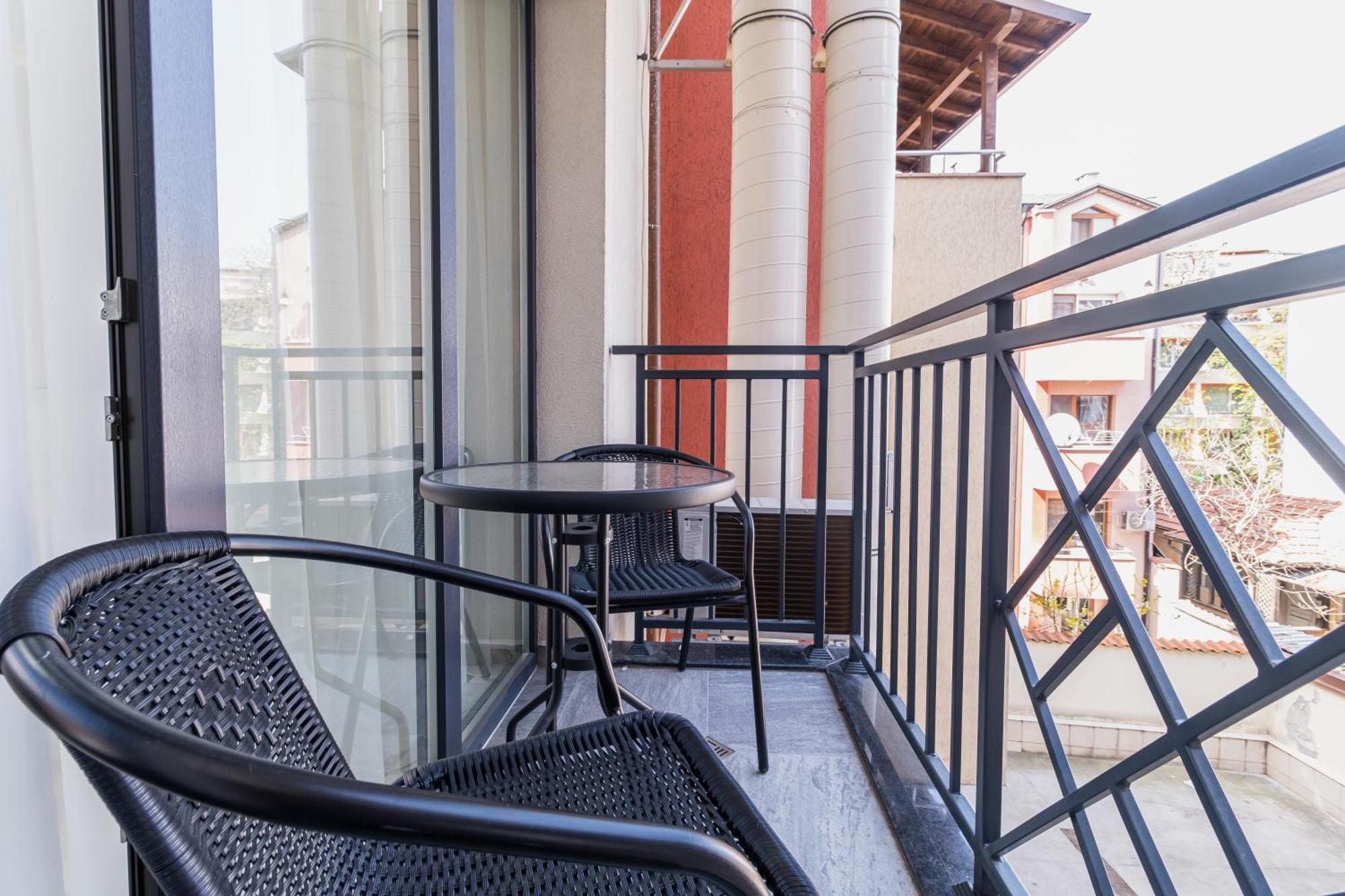 Modern 1-Bedroom Apartments Plovdiv Exterior foto